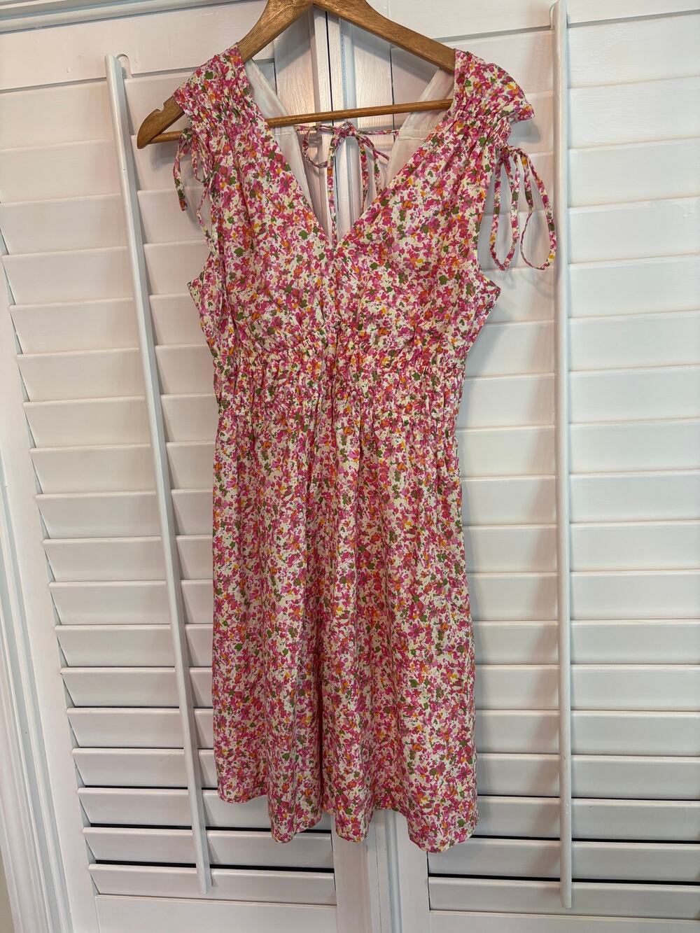 Time‎ & Tru Pink Floral Dress Size Small